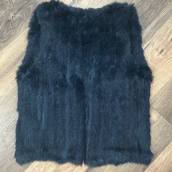 525 Luxe Rabbit Fur Vest- dark blue /turquoise hues size small - Picture 8 of 9